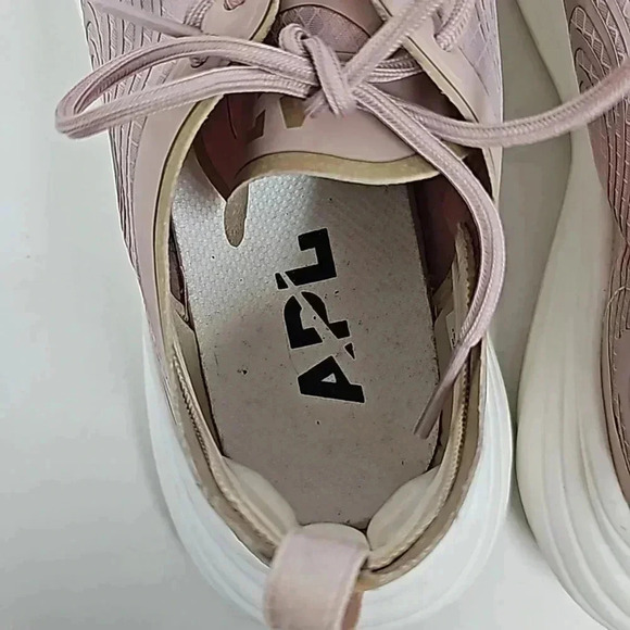 APL: Athletic Propulsion Labs Streamline Sneakers ROSE - Picture 8 of 13
